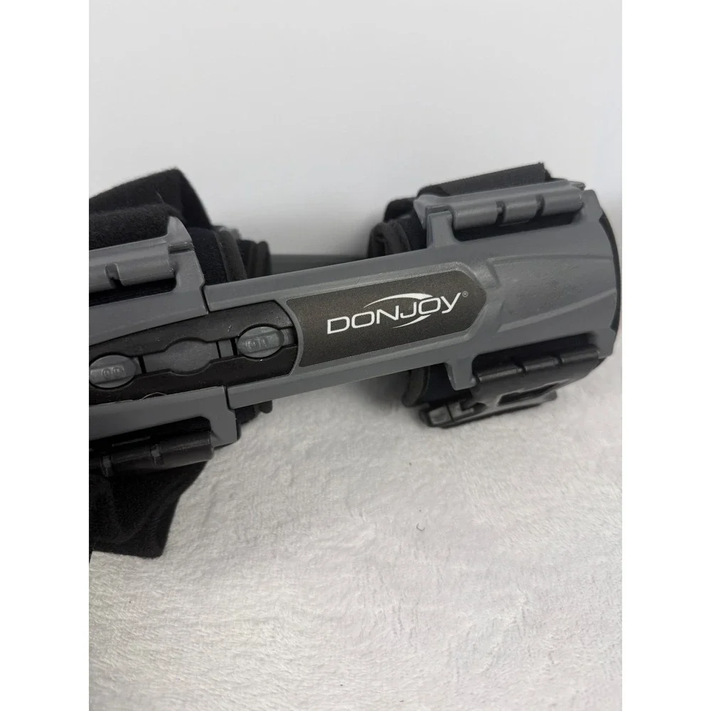 DonJoy Hinged Knee Brace Adjustable ROM Dial‎ Immobilizer Support